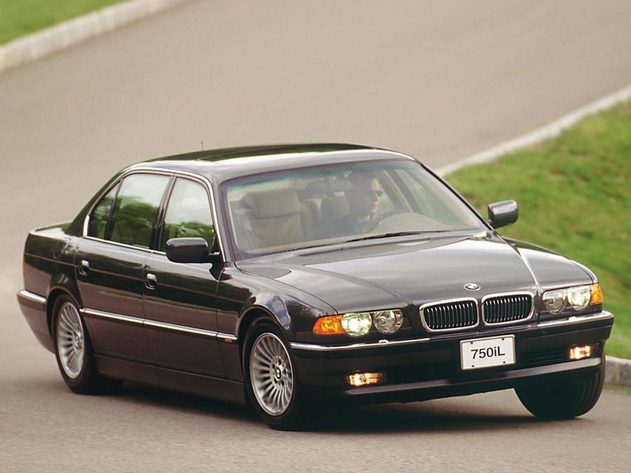  BMW 750iL 1998 года  (US) (фото 5 из 5)